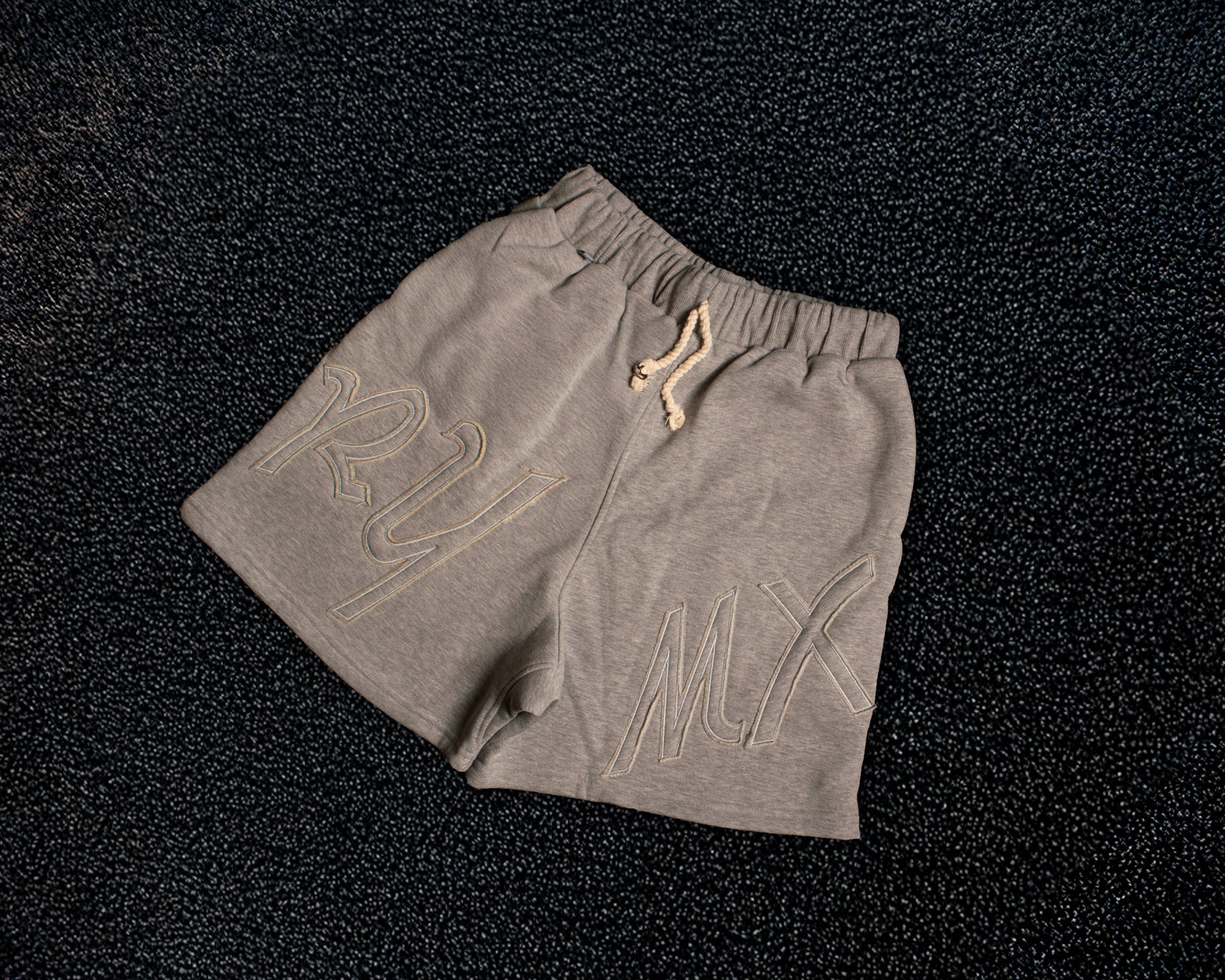 Grey short